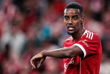 Isak's Debut Delivers Glamour Amid Noticeable Lack of Match Fitness